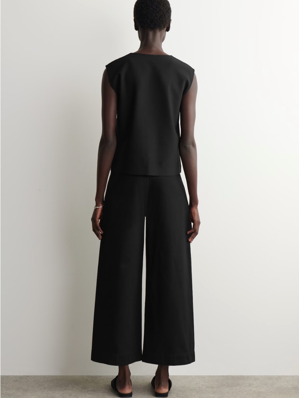 COS Cropped Denim Wide Leg Pant - Picture 2 of 15